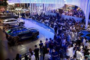 成都车展演绎国潮崛起第三代哈弗H6Supreme+超神进化而来